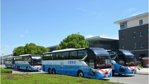安凯高端产品交付南通，赋能旅游出行新体验！