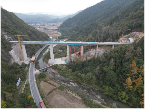 衢丽铁路一期老竹溪大桥建设取得新进展
